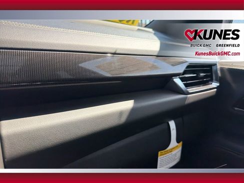 New 2026 GMC Yukon Elevation w/ Elevation Premium Package image 31