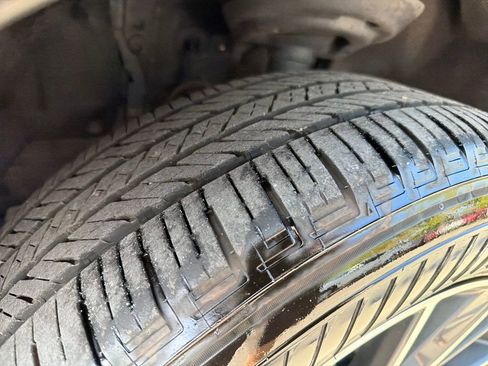 Used 2025 Lexus NX 250 250 Base w/ Towing Package (2000 Lbs) image 12