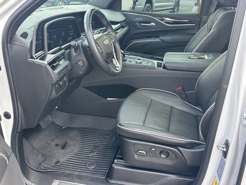 Used 2023 Cadillac Escalade Sport w/ Touring Package AWD/4WD image 9