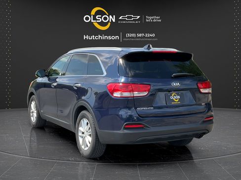 Used 2016 Kia Sorento AWD w/ LX Convenience Package image 11