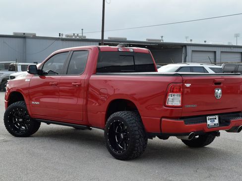 Used 2019 RAM 1500 Big Horn RWD image 4