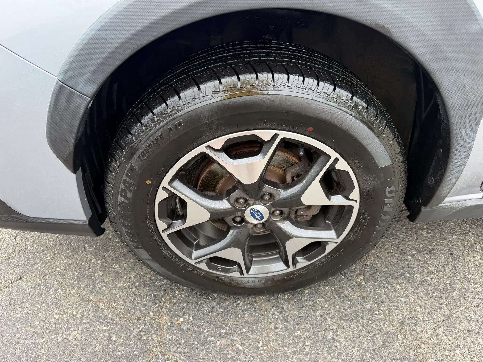 Used 2018 Subaru Crosstrek 2.0i Premium w/ Moonroof Package AWD/4WD image 9