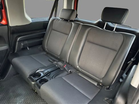 Used 2005 Honda Element EX image 11