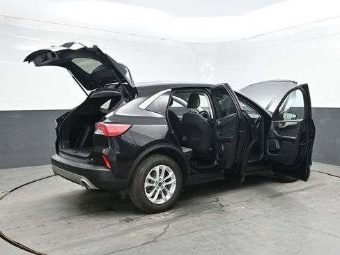 Used 2022 Ford Escape SE FWD image 52