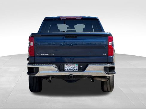 Used 2023 Chevrolet Silverado 1500 LT AWD/4WD image 4