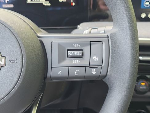 New 2026 Nissan Kicks SV w/ SV Premium Package FWD image 16
