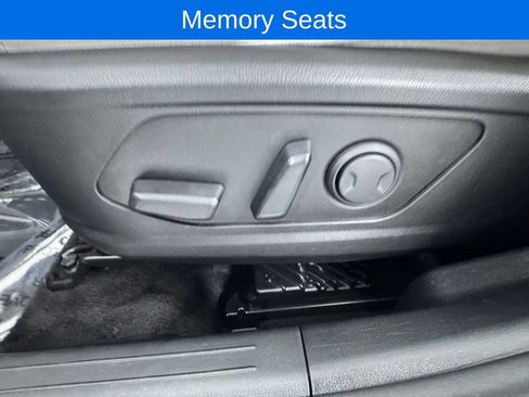 Used 2024 Hyundai Tucson Limited AWD/4WD image 11