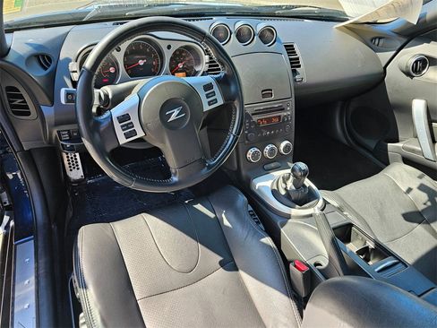 Used 2007 Nissan 350Z Enthusiast image 11