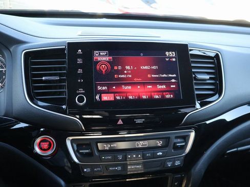 Certified 2023 Honda Ridgeline Black Edition image 19