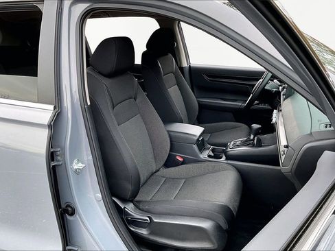 Certified 2025 Honda CR-V LX image 21