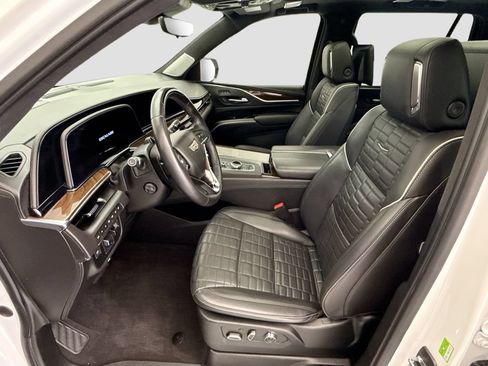 Used 2022 Cadillac Escalade Sport Platinum AWD/4WD image 18