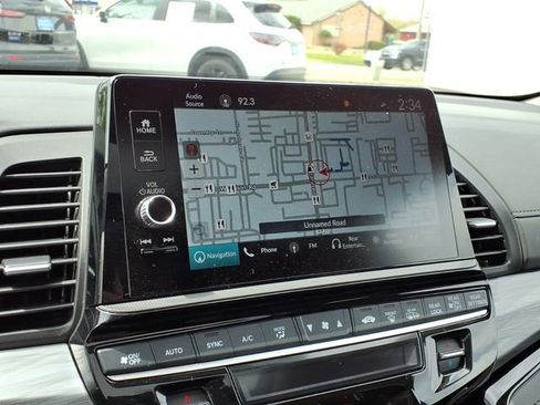 Certified 2026 Honda Odyssey Elite image 17