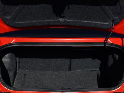 Used 2020 Dodge Challenger GT image 21