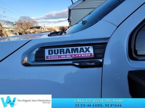 Used 2020 GMC Sierra 3500 AT4 w/ AT4 Premium Package image 12