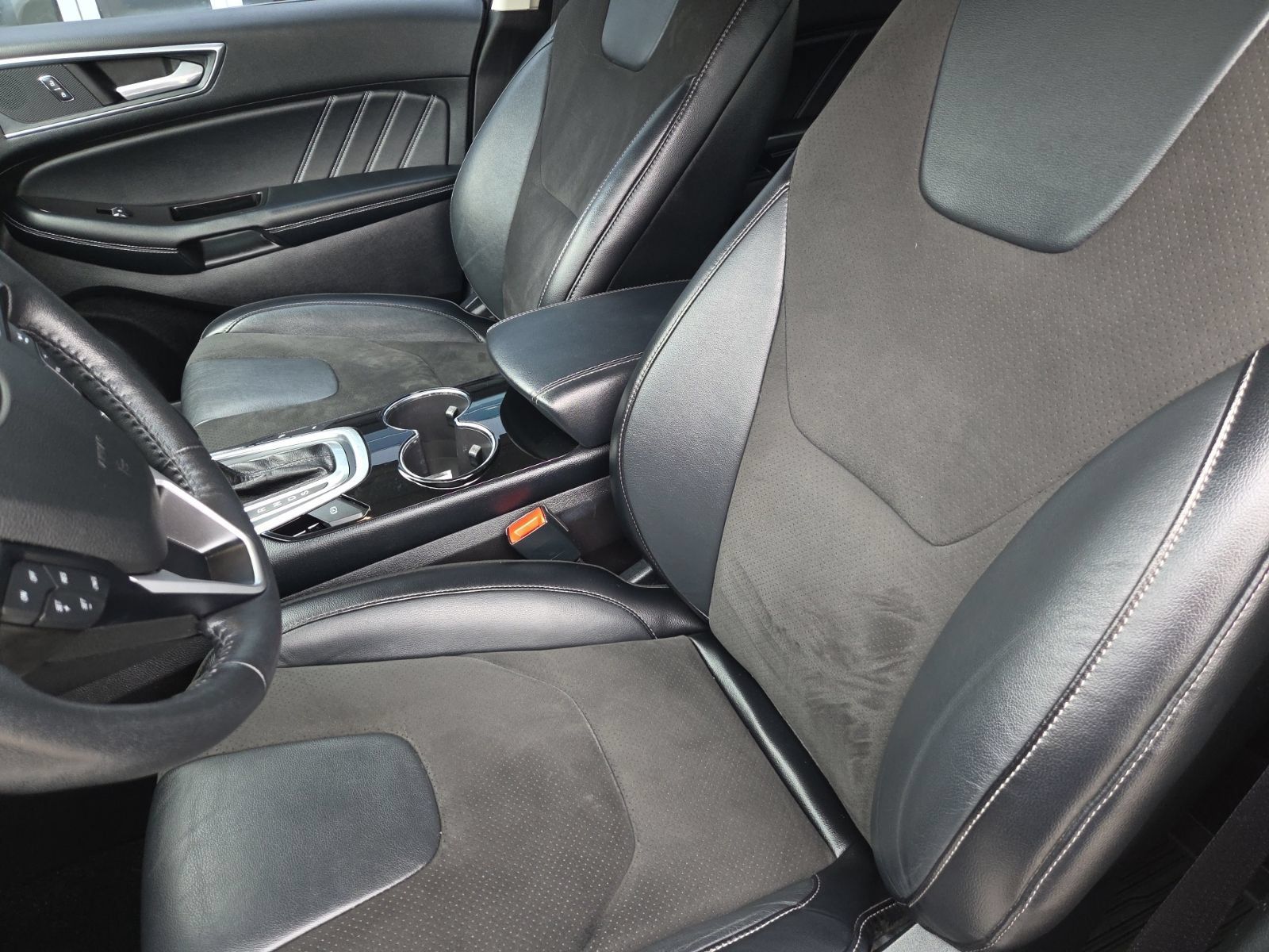 Used 2017 Ford Edge Sport w/ Equipment Group 401A AWD/4WD image 20