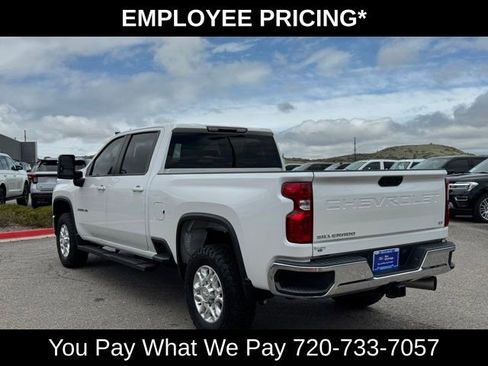 Used 2024 Chevrolet Silverado 2500 LT w/ Convenience Package AWD/4WD image 3