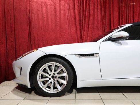 Used 2016 Jaguar F-TYPE Convertible RWD image 6