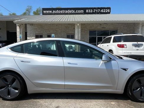 Used 2018 Tesla Model 3 Long Range image 7
