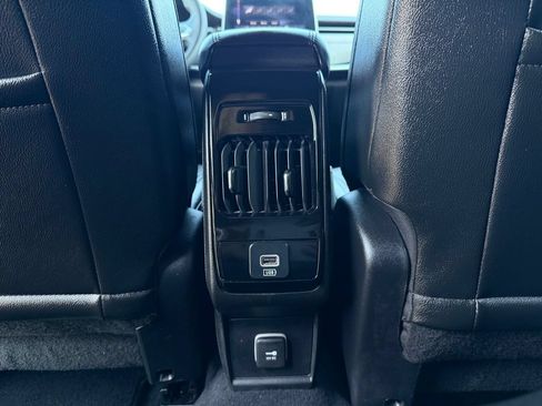 Used 2024 Jeep Compass Latitude AWD/4WD image 29