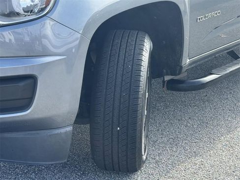 Used 2019 Chevrolet Colorado LT image 25