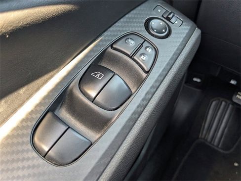 Used 2024 Nissan Altima 2.5 SV image 21