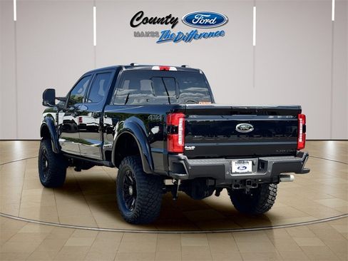 New 2025 Ford F250 Lariat w/ Lariat Ultimate Package image 6