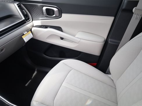 New 2026 Kia Sorento S FWD image 14