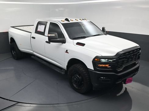 Used 2025 RAM 3500 Tradesman AWD/4WD image 15