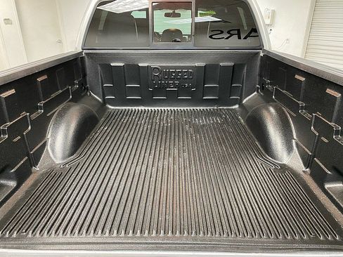 Used 2014 Ford F150 XLT w/ Equipment Group 302A Luxury image 12