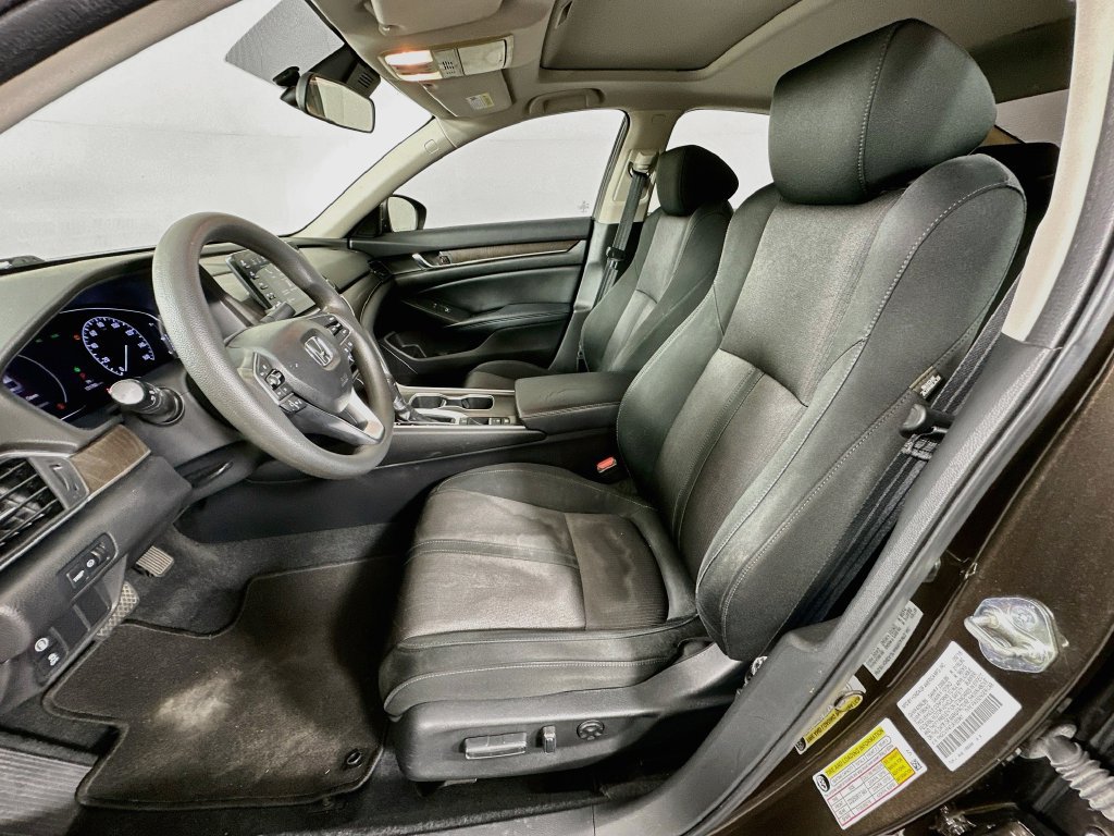 Used 2018 Honda Accord EX image 20