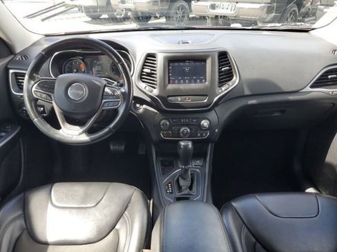 Certified 2019 Jeep Cherokee Latitude Plus image 13