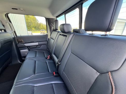 New 2026 Ford F250 Lariat w/ Chrome Package image 15