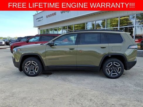 New 2026 Jeep Cherokee Laredo AWD/4WD image 4