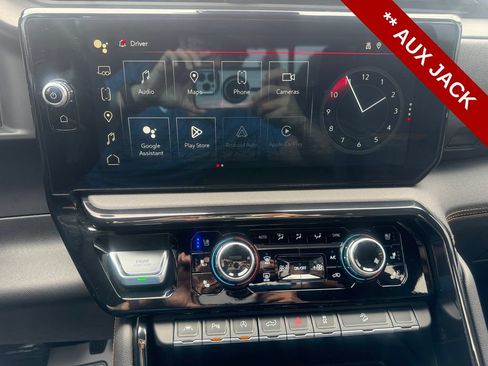 Used 2024 GMC Sierra 1500 AT4 w/ AT4 Premium Package AWD/4WD image 26