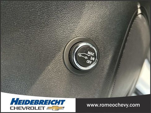 Used 2023 Buick Envision Preferred w/ Sport Touring Package AWD/4WD image 32