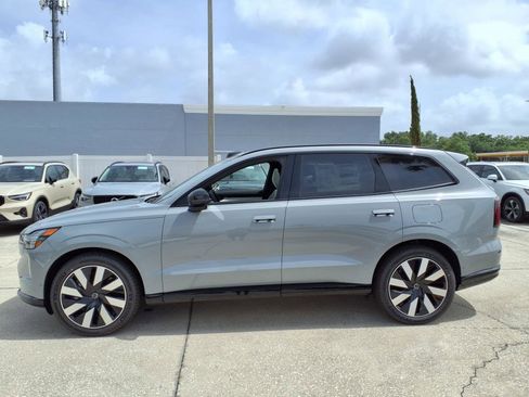 Used 2025 Volvo EX90 Ultra image 4