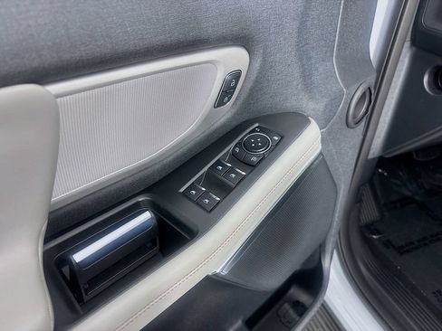 Used 2025 Ford Expedition Active RWD image 20