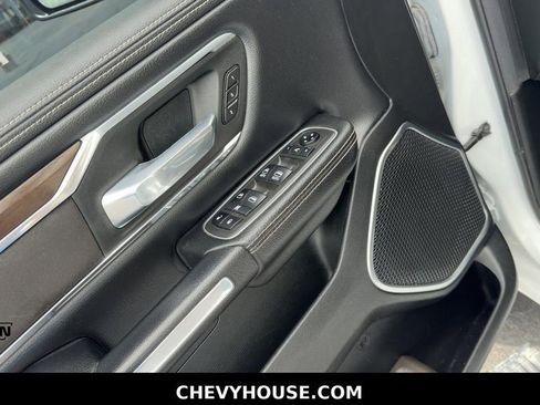 Used 2021 RAM 1500 Laramie w/ Laramie Southwest Edition AWD/4WD image 13