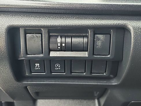 Used 2021 Subaru Crosstrek 2.5i Sport w/ Popular Package #3 image 26