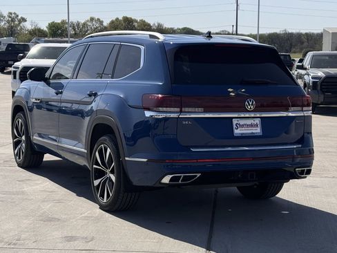Used 2025 Volkswagen Atlas SEL Premium R-Line AWD/4WD image 4