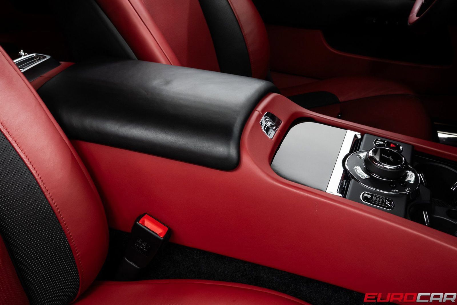 Used 2018 Rolls-Royce Wraith RWD image 26