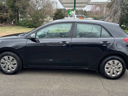 Used 2018 Kia Rio S image 5