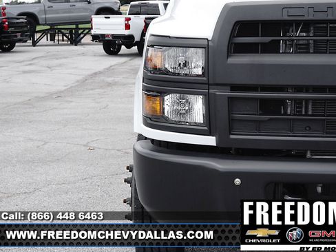 New 2024 Ford F150 image 38