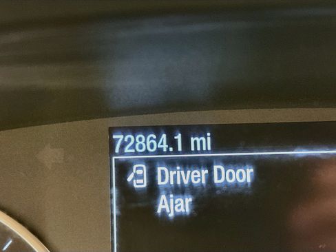 Used 2020 Ford EcoSport Titanium AWD/4WD image 19