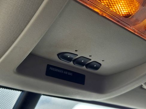 Used 2013 Chevrolet Tahoe LTZ AWD/4WD image 34