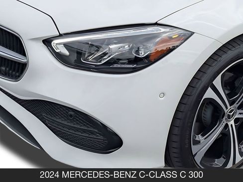 Used 2024 Mercedes-Benz C 300 Sedan image 11