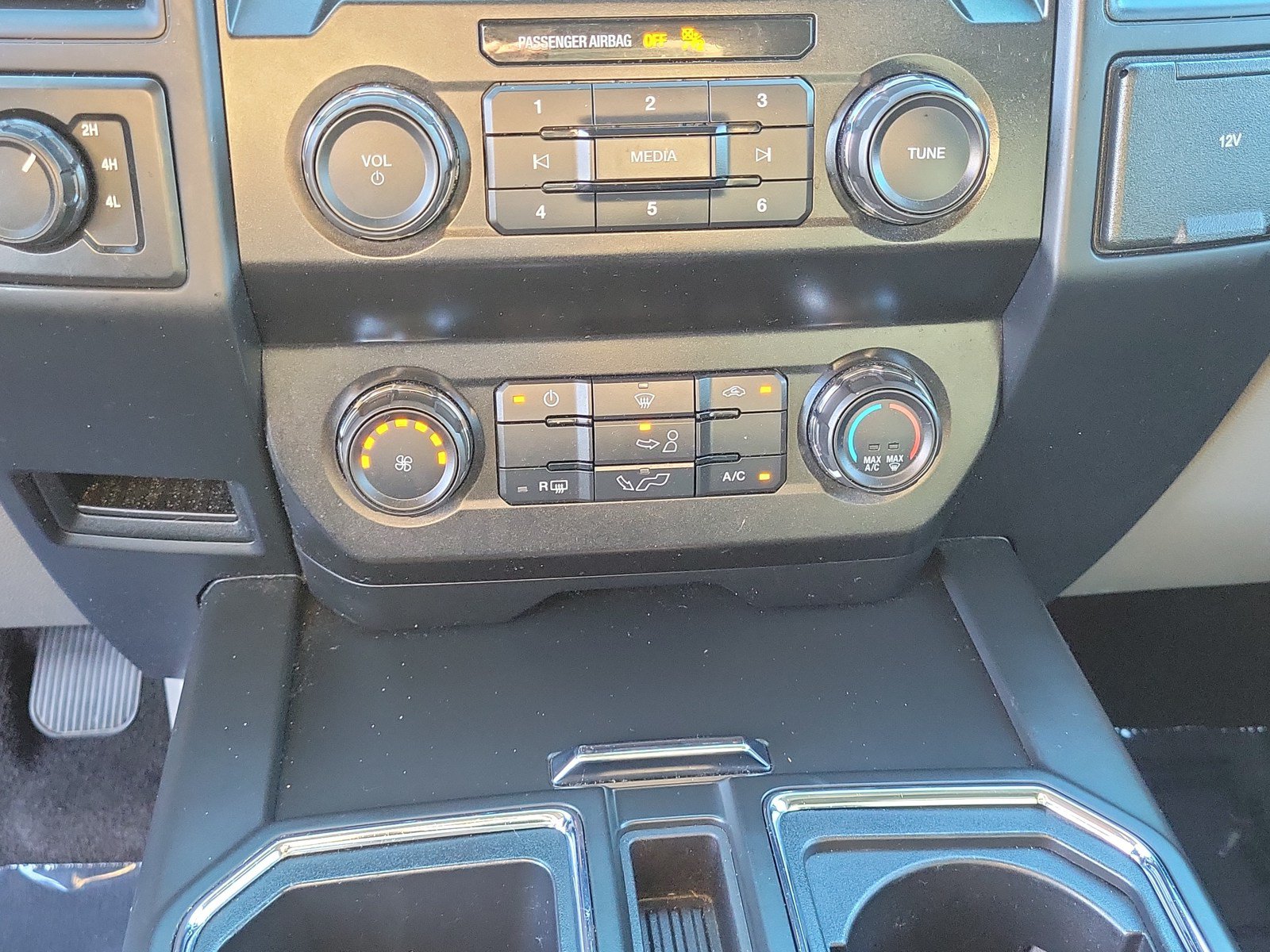 Used 2019 Ford F150 XL w/ Equipment Group 101A Mid AWD/4WD image 22