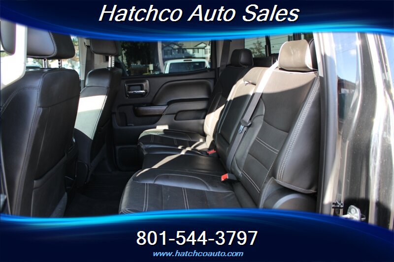 Used 2017 GMC Sierra 2500 Denali w/ Duramax Plus Package AWD/4WD image 16