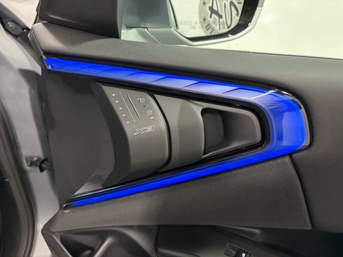 Used 2025 BMW X3 xDrive30i w/ Premium Package image 17