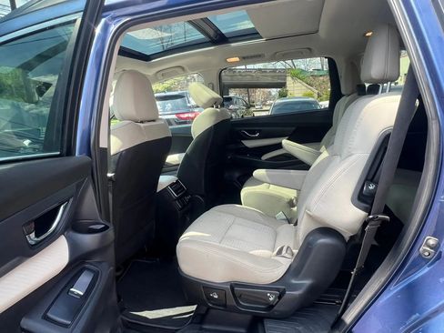 Used 2019 Subaru Ascent Premium AWD/4WD image 29